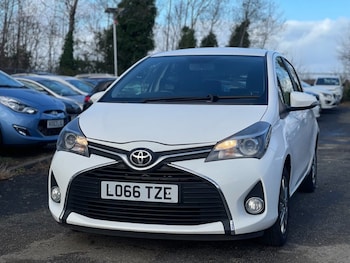 Used Toyota Yaris 2016 for sale - 75559408: Photo