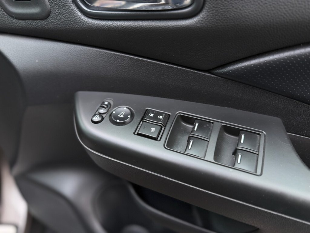 Used Honda CR-V 2013 for sale - 77557791: Photo 22