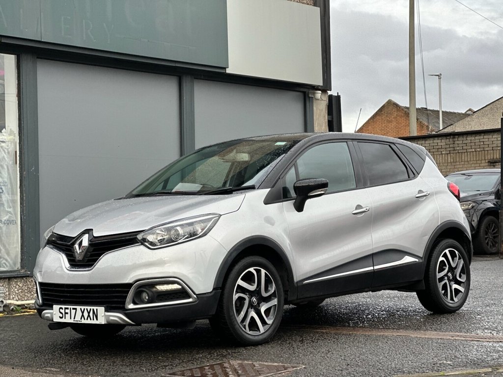 Used Renault Captur 2017 for sale - 77897509: Photo 2