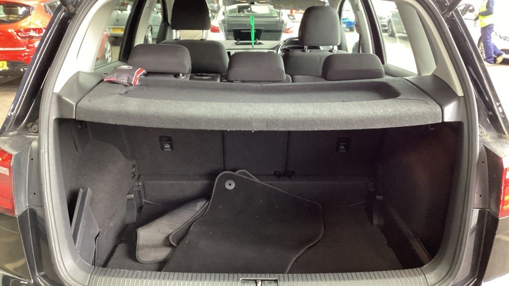 Used Volkswagen Golf SV 2014 for sale - 77089291: Photo 7