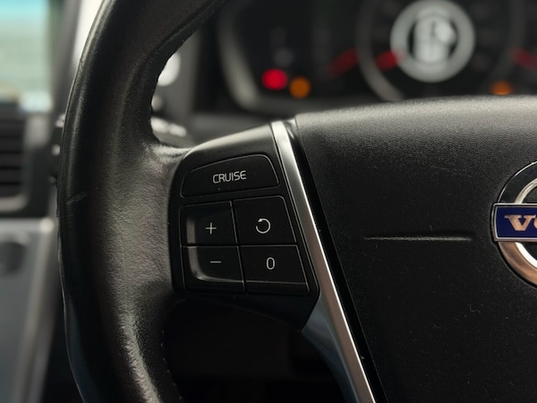 Used Volvo XC60 2016 for sale - 76163596: Photo 17