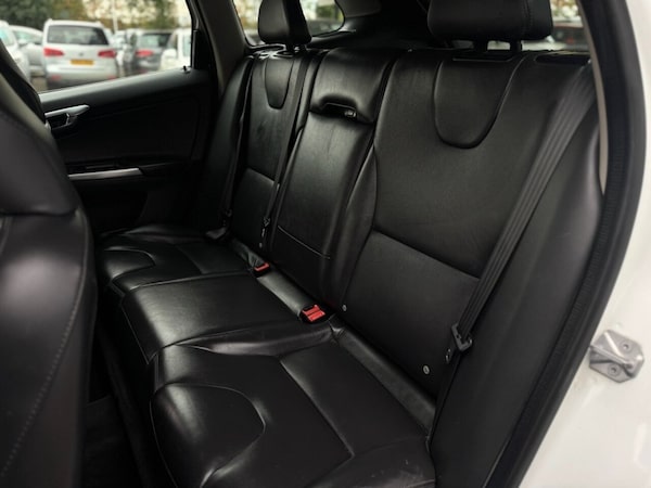 Used Volvo XC60 2016 for sale - 76163596: Photo 30