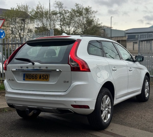 Used Volvo XC60 2016 for sale - 76163596: Photo 4