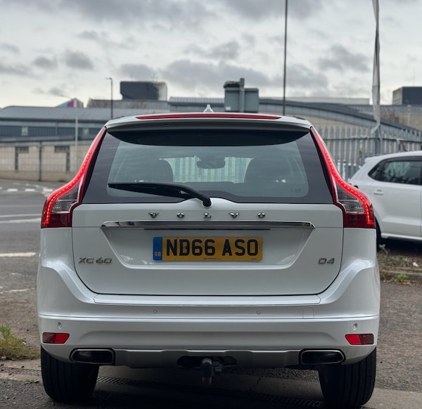 Used Volvo XC60 2016 for sale - 76163596: Photo 6