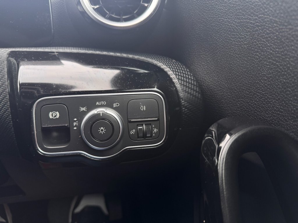 Used Mercedes-Benz A-Class 2018 for sale - 75895953: Photo 17