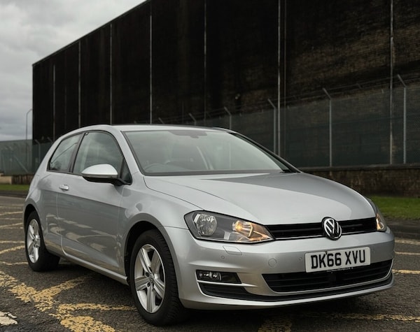 Used Volkswagen Golf 2016 for sale - 76132405: Photo 1