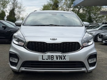 Used Kia Carens 2018 for sale - 78382609: Photo