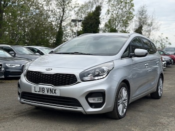 Used Kia Carens 2018 for sale - 78382609: Photo