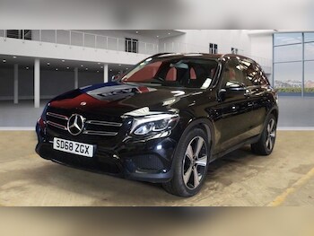 Used Mercedes-Benz GLC 2018 for sale - 77621053: Photo
