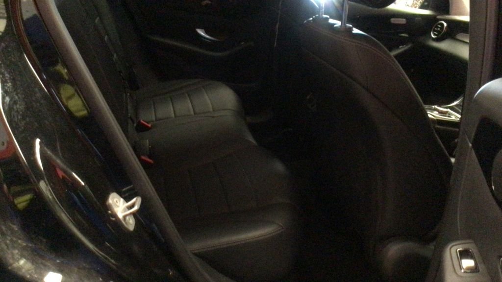 Used Mercedes-Benz GLC 2018 for sale - 77621053: Photo 6