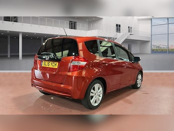 Used Honda Jazz 2015 for sale - 75613010: Photo