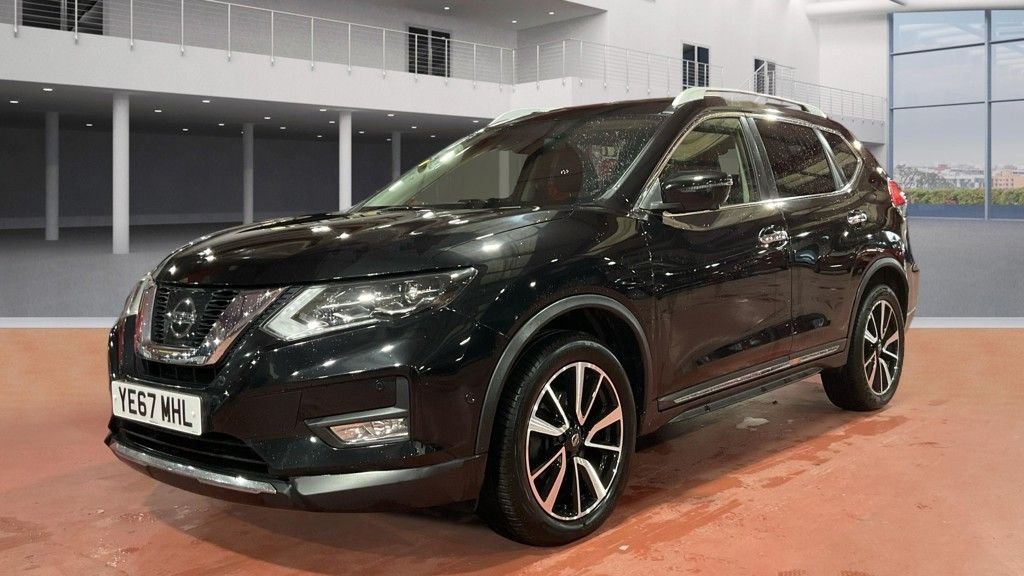 Used Nissan X-Trail 2017 for sale - 77621030: Photo 2