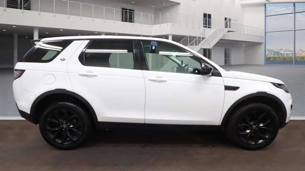 Used Land Rover Discovery Sport 2018 for sale - 77534173: Photo 5