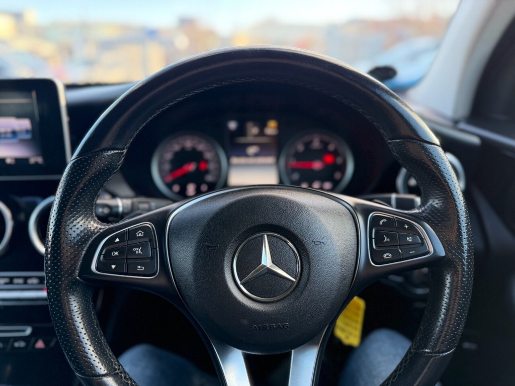 Used Mercedes-Benz GLC 2018 for sale - 77904618: Photo 18