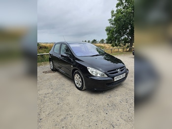 2004 (04) - 1.6 S 16V [AC] 5dr