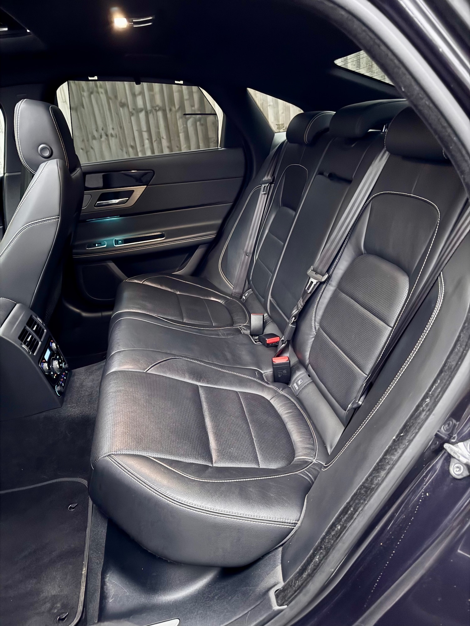 Used Jaguar XF 2016 for sale - 77407193: Photo 15