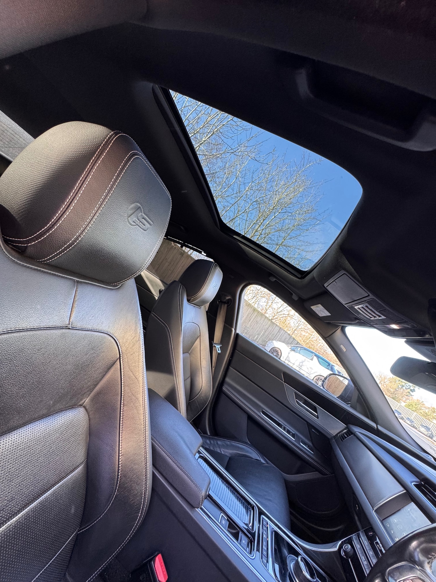 Used Jaguar XF 2016 for sale - 77407193: Photo 24