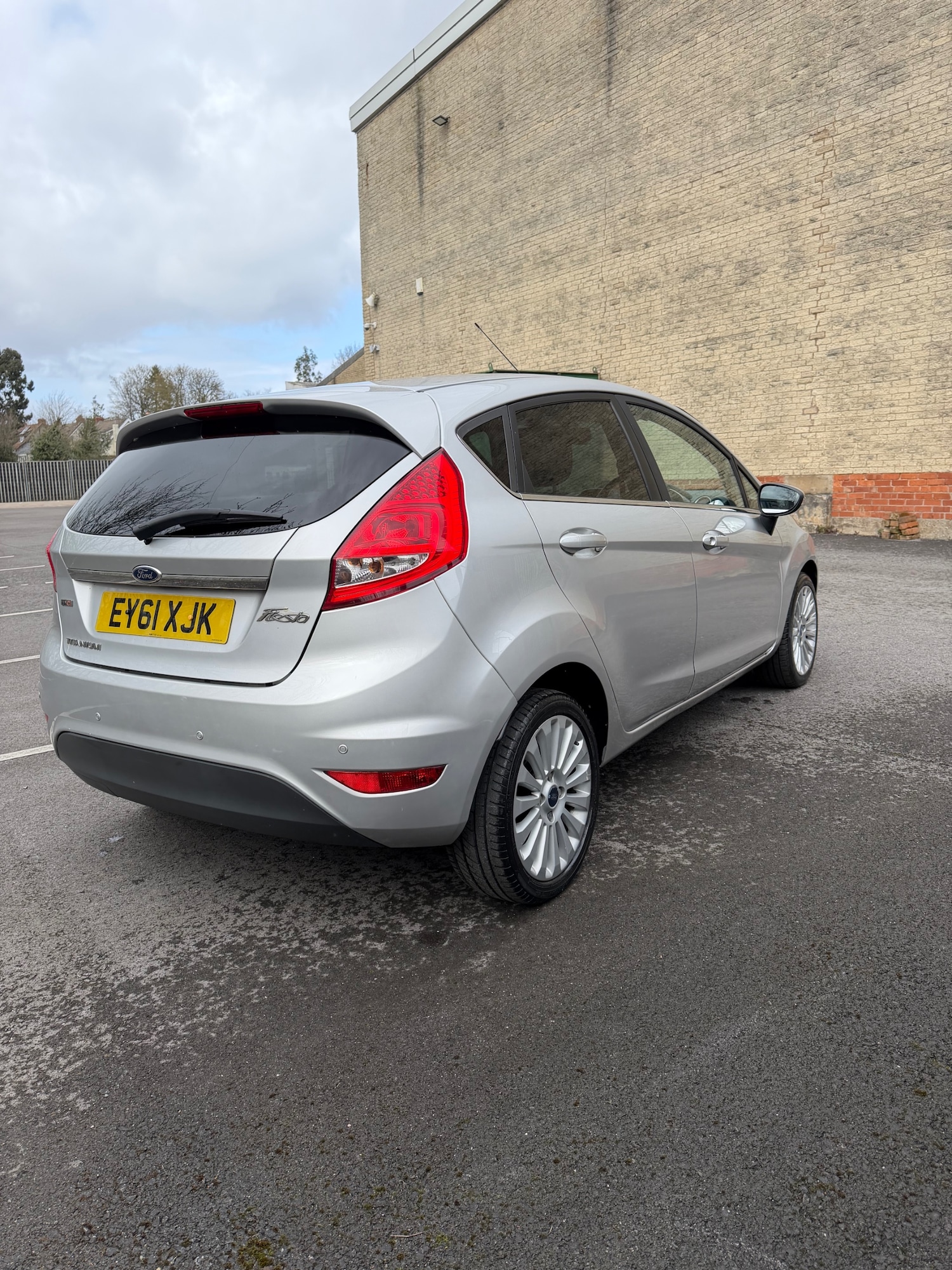 Used Ford Fiesta 2011 for sale - 78067035: Photo 6