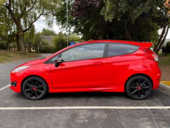 Used Ford Fiesta 2017 for sale - 75410404: Photo