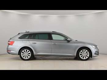 Used Skoda Superb 2020 for sale - 74435045: Photo