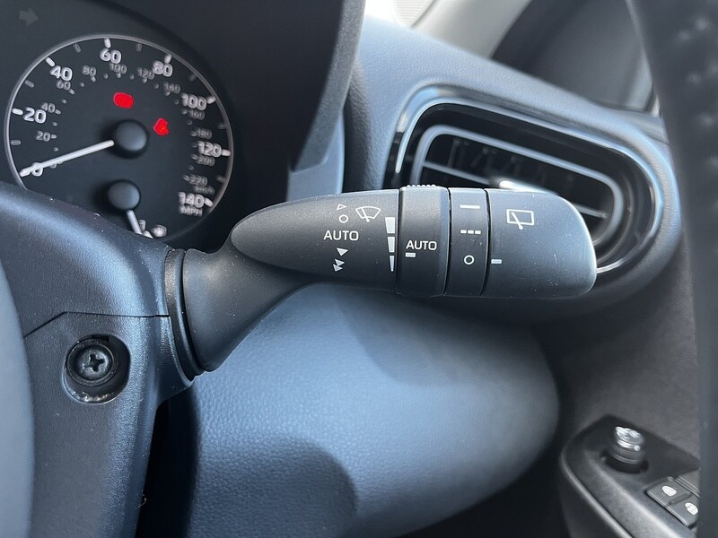 Used Mazda Mazda2 HYBRID 2022 for sale - 78190536: Photo 37