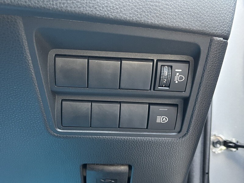 Used Mazda Mazda2 HYBRID 2022 for sale - 78190536: Photo 41