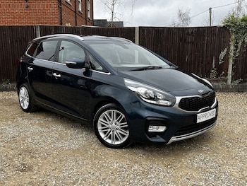 Used Kia Carens 2017 for sale - 78190541: Photo