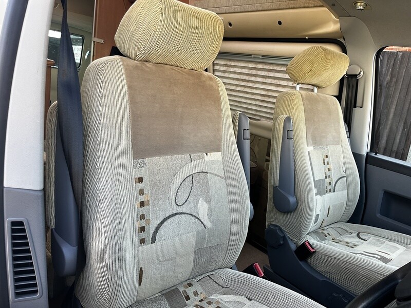 Used Volkswagen Transporter 2010 for sale - 78190543: Photo 33