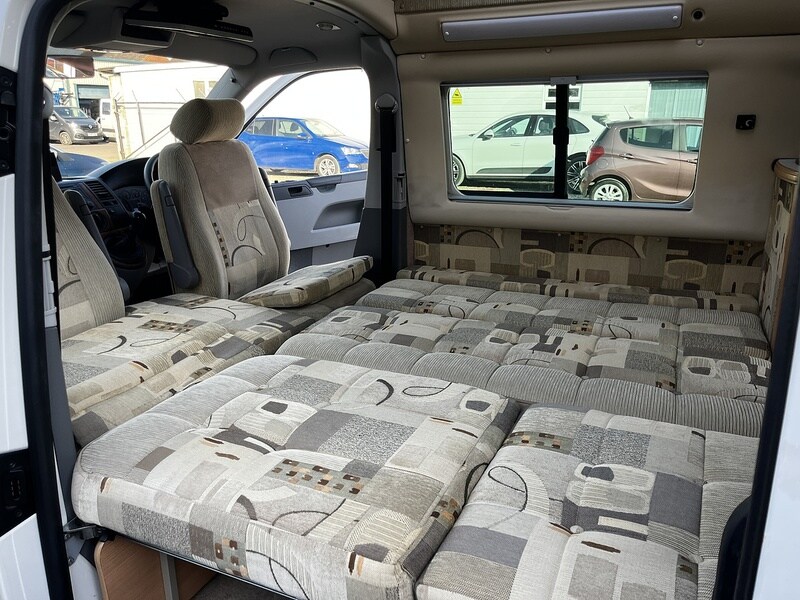 Used Volkswagen Transporter 2010 for sale - 78190543: Photo 48