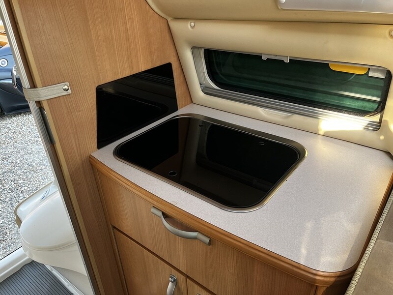 Used Volkswagen Transporter 2010 for sale - 78190543: Photo 49