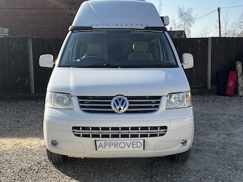 Used Volkswagen Transporter 2010 for sale - 78190543: Photo