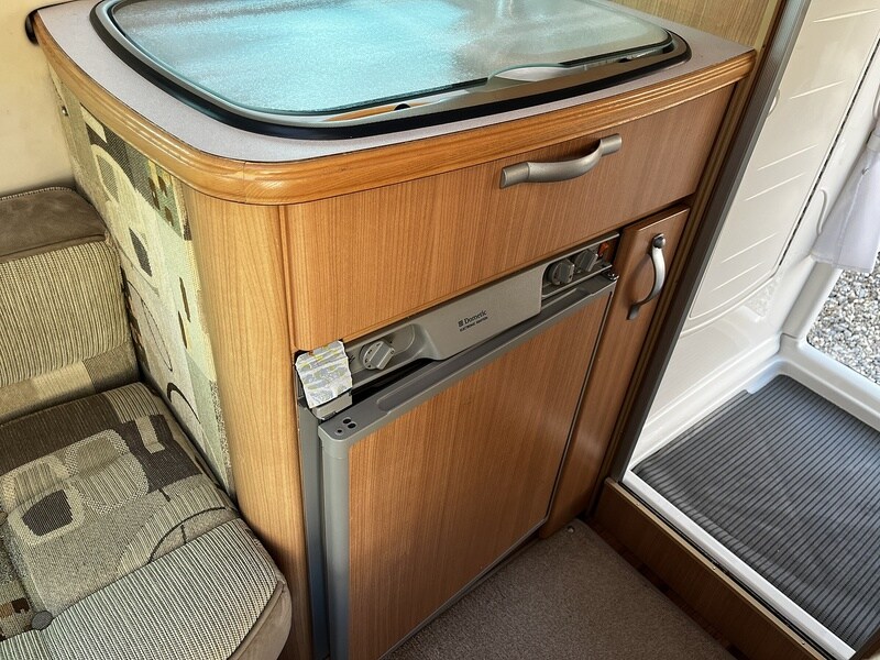 Used Volkswagen Transporter 2010 for sale - 78190543: Photo 52