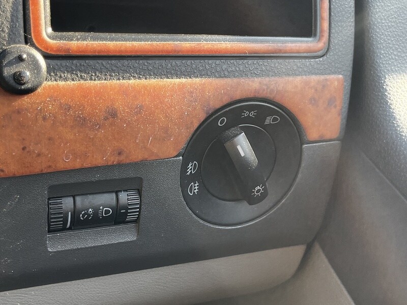 Used Volkswagen Transporter 2010 for sale - 78190543: Photo 61