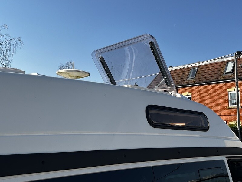 Used Volkswagen Transporter 2010 for sale - 78190543: Photo 65