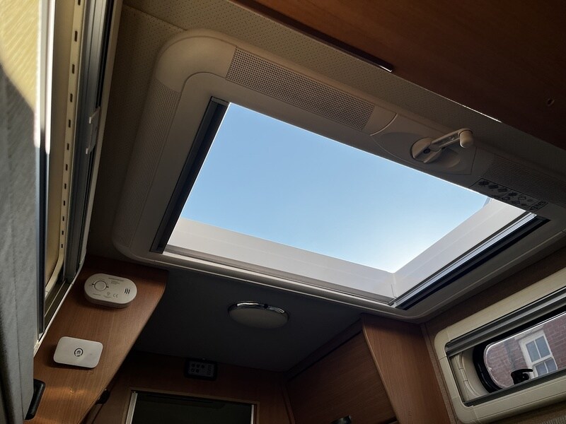 Used Volkswagen Transporter 2010 for sale - 78190543: Photo 66