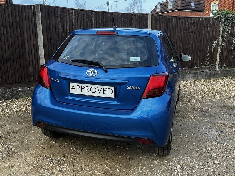Used Toyota Yaris 2015 for sale - 78190516: Photo 13
