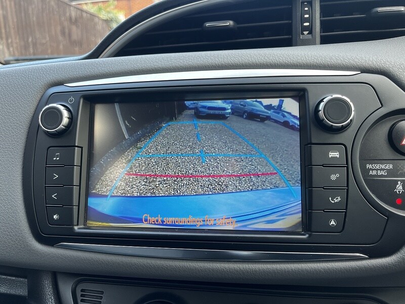 Used Toyota Yaris 2015 for sale - 78190516: Photo 33