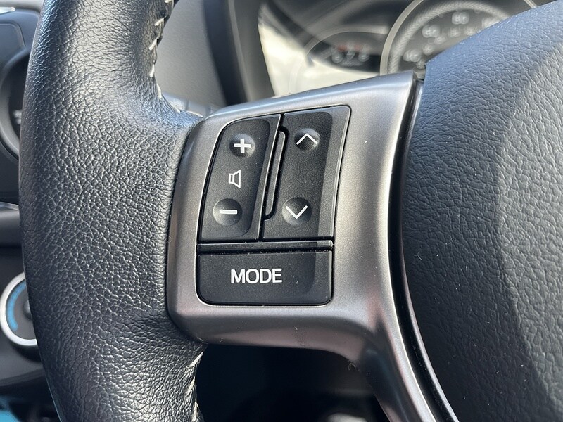 Used Toyota Yaris 2015 for sale - 78190516: Photo 36