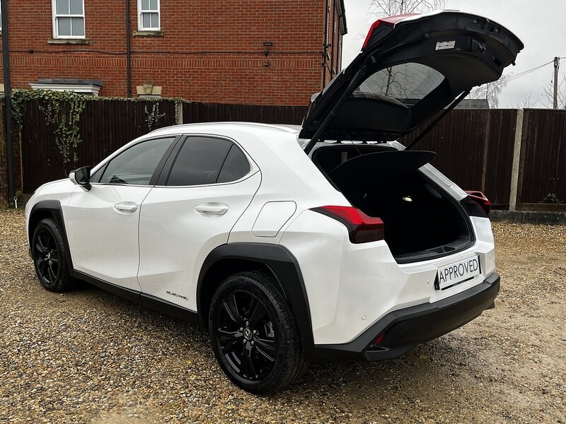 Used Lexus UX 2021 for sale - 78190514: Photo 15