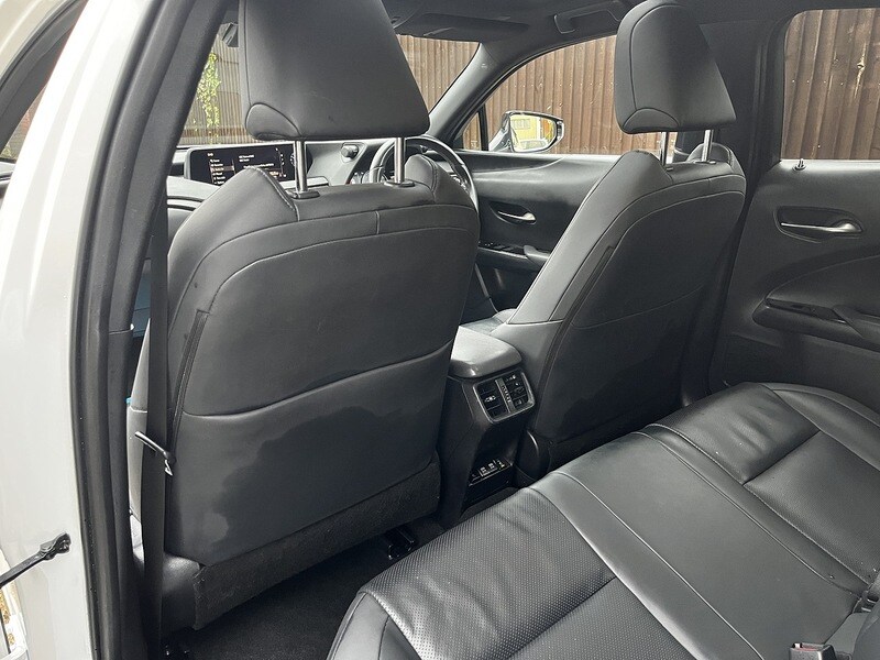 Used Lexus UX 2021 for sale - 78190514: Photo 27