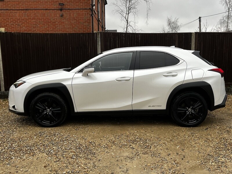 Used Lexus UX 2021 for sale - 78190514: Photo 6