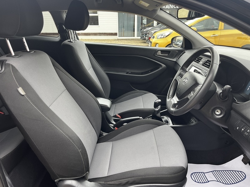 Used Hyundai i20 2017 for sale - 78190526: Photo 23