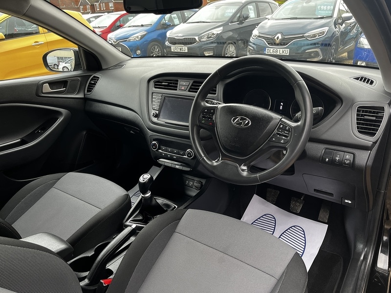 Used Hyundai i20 2017 for sale - 78190526: Photo 25