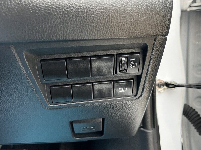 Used Mazda Mazda2 HYBRID 2023 for sale - 78190521: Photo 43