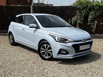 Used Hyundai i20 2019 for sale - 78714927: Photo