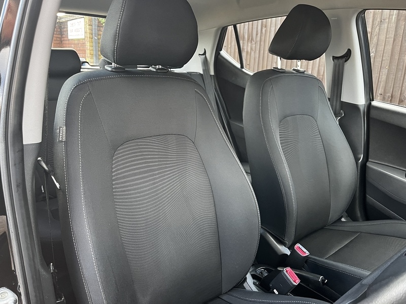 Used Hyundai i10 2018 for sale - 78190535: Photo 25