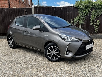 Used Toyota Yaris 2019 for sale - 78545000: Photo