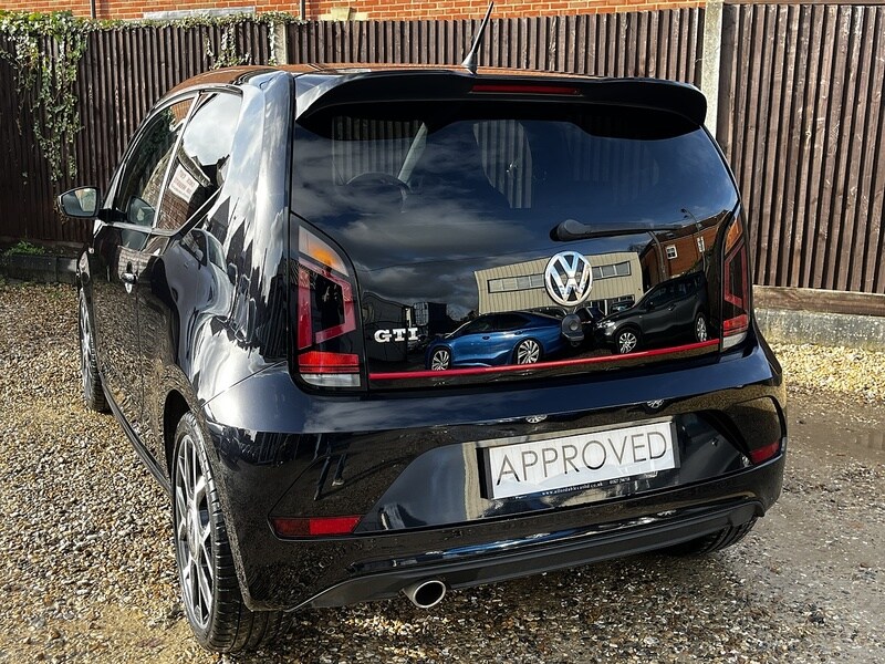 Used Volkswagen up! 2018 for sale - 78190532: Photo 14