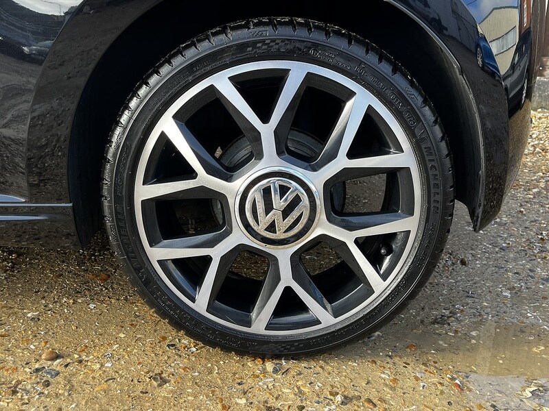 Used Volkswagen up! 2018 for sale - 78190532: Photo 18