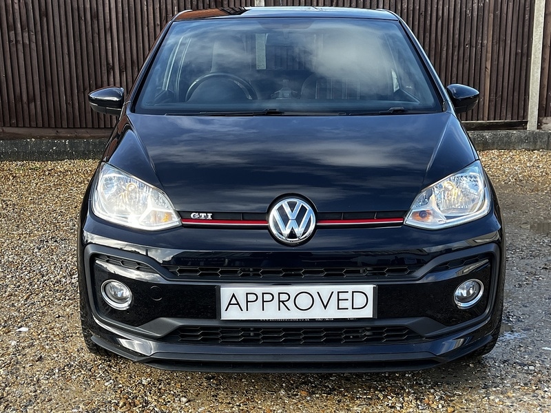 Used Volkswagen up! 2018 for sale - 78190532: Photo 4